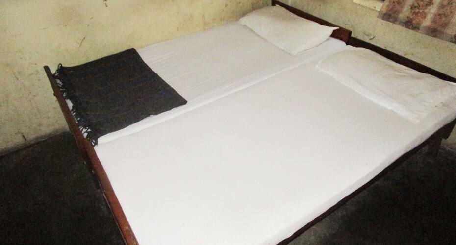 Hill Park Tourist Home, Thekkady 5
